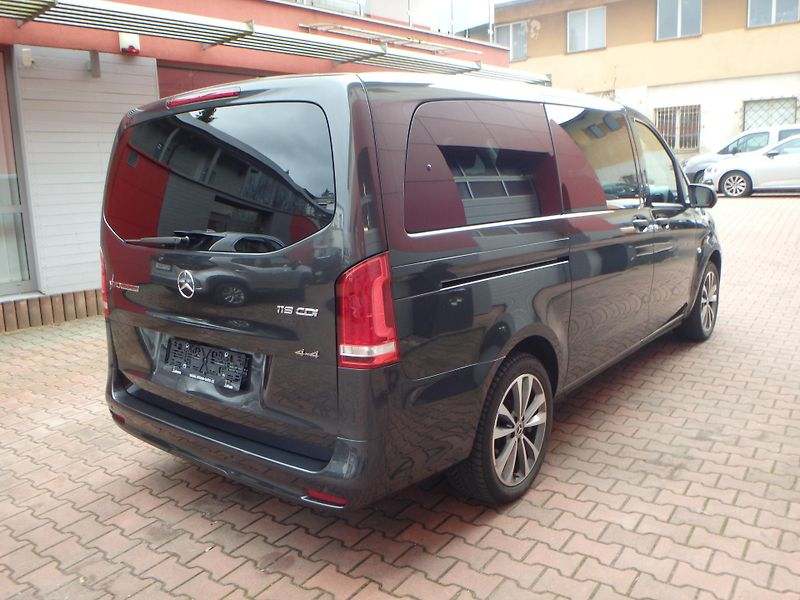 Mercedes-Benz Vito 119 CDI 4x4 Tourer SELECT  L - fotka 4 z 10