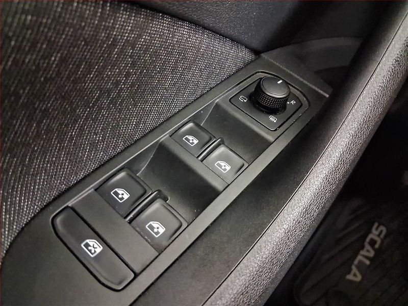 Škoda Scala (2019) Style Plus 1.6 TDI, Automat - fotka 16 z 17
