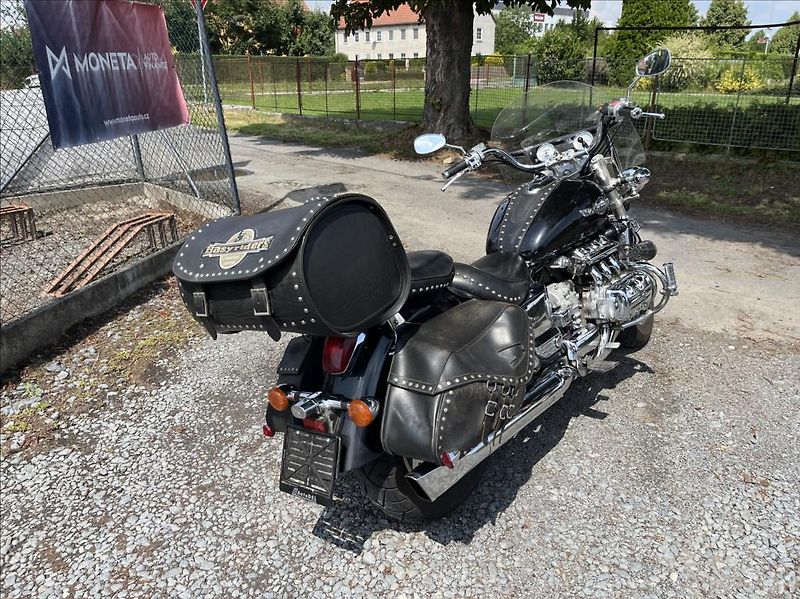 Honda Valkyrie GL 1500 C F6C   1,5 - fotka 5 z 18