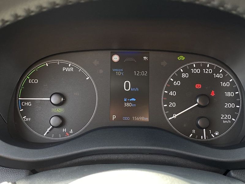 Toyota Yaris 1.5HEV, ČR-1m, Comfort, DPH - fotka 16 z 32