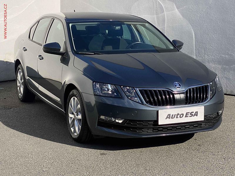 Škoda Octavia (2019) 1.6 TDi, Ambition, navi - fotografie inzerátu