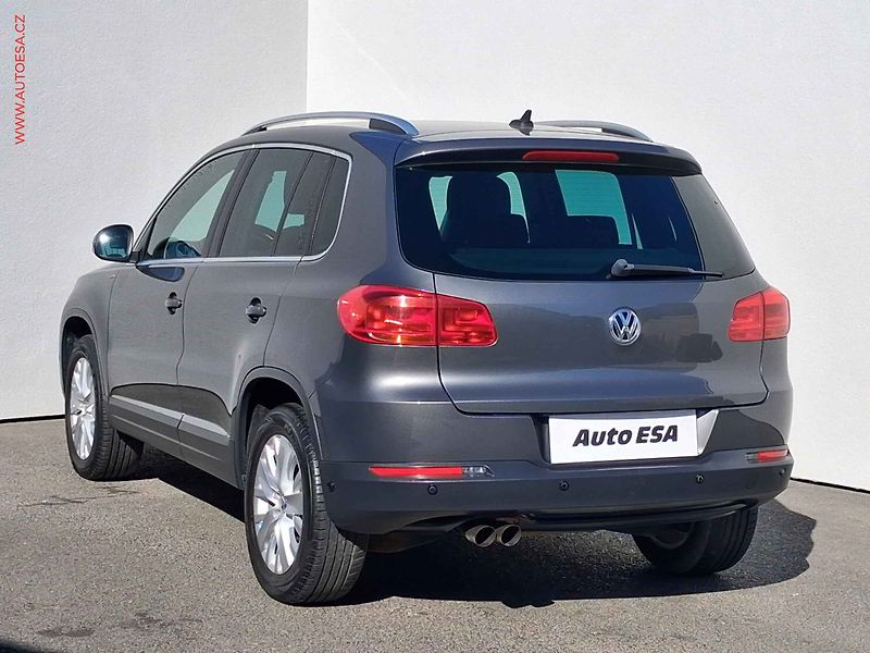 Volkswagen Tiguan (2013) 2.0 TDi 4x4, Life, DSG, bixen - fotka 6 z 19