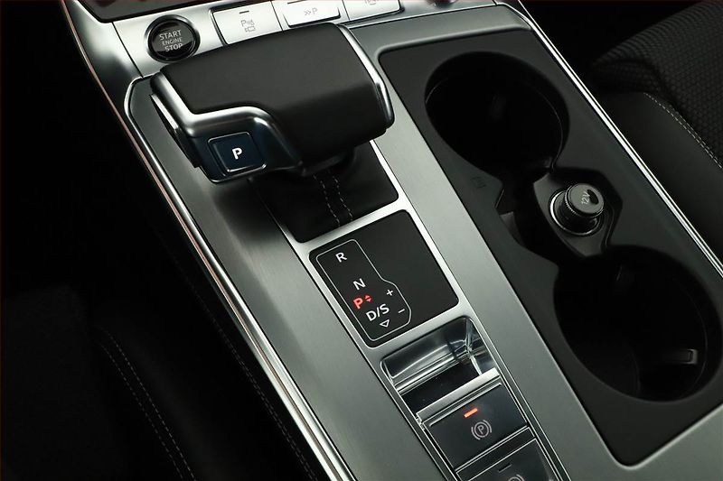 Audi A6 (2022) 55 TFSI e - fotka 18 z 20