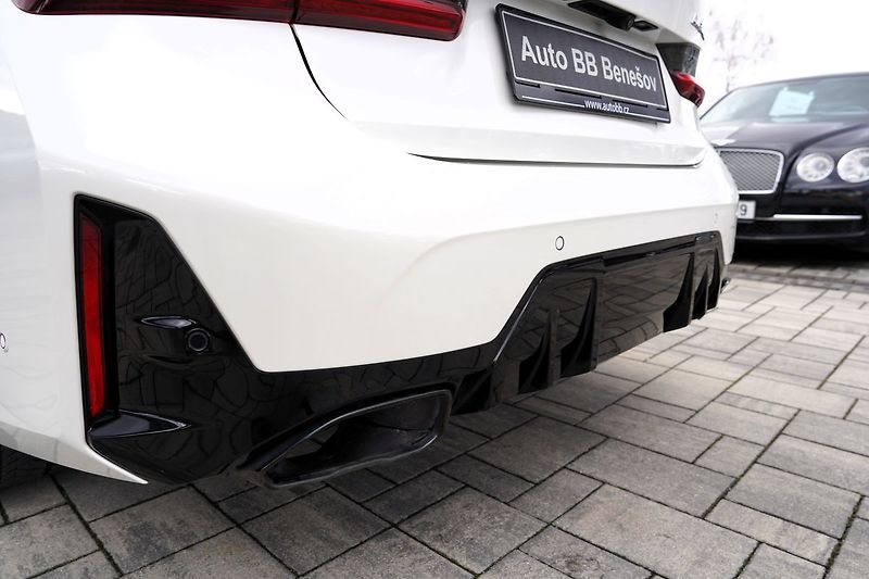 BMW Řada 3 M340i xDrive/AT/375PS,Facelift - fotka 15 z 50