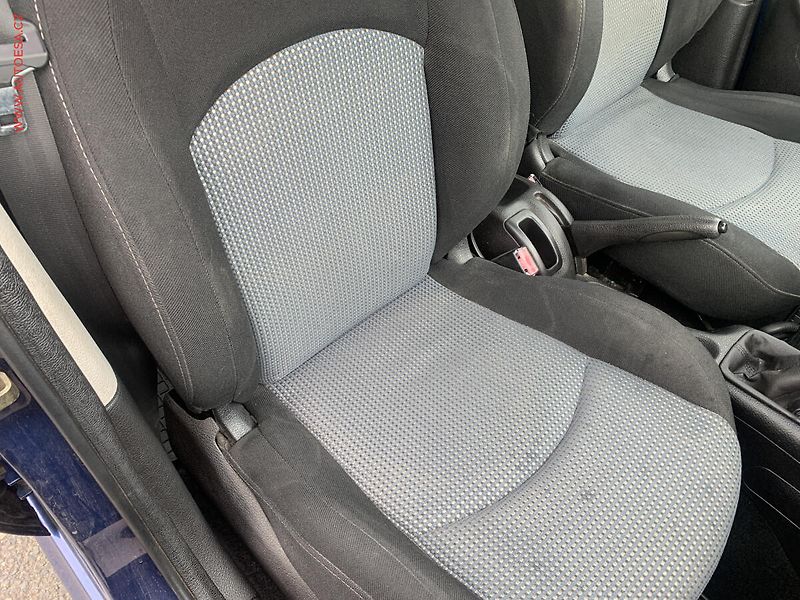 Peugeot 206 (2004) 1.4HDi - fotka 12 z 18