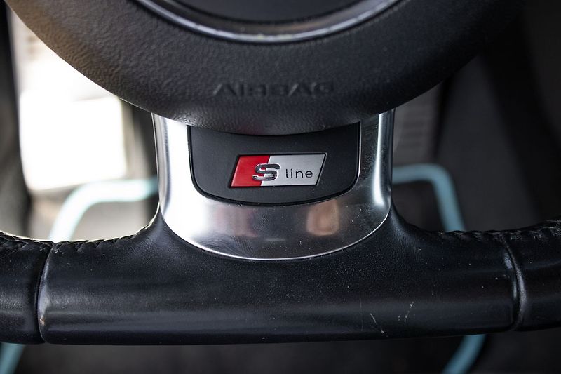 Audi TT S-line - fotka 32 z 39