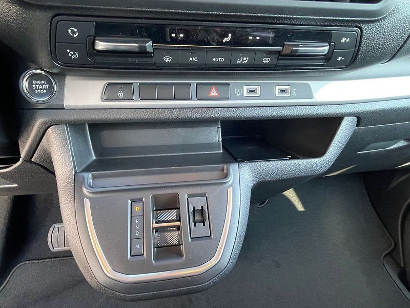 Toyota ProAce Verso MC24 2.0L 8AT - fotka 21 z 24