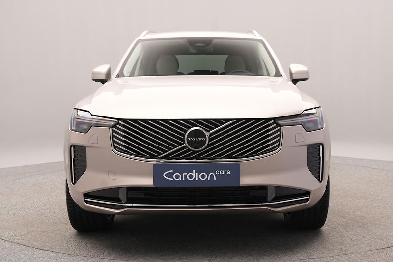 Volvo XC90 (2026) B5 AWD AUT BRIGHT PLUS 7míst - fotka 16 z 32