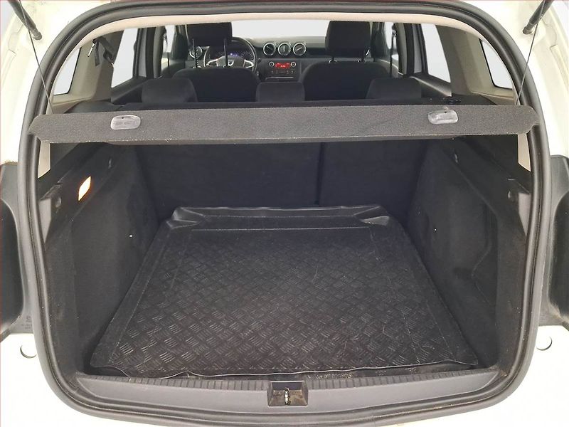 Dacia Duster (2019) Comfort 1.6 SCe, ČR,1.maj - fotka 13 z 18