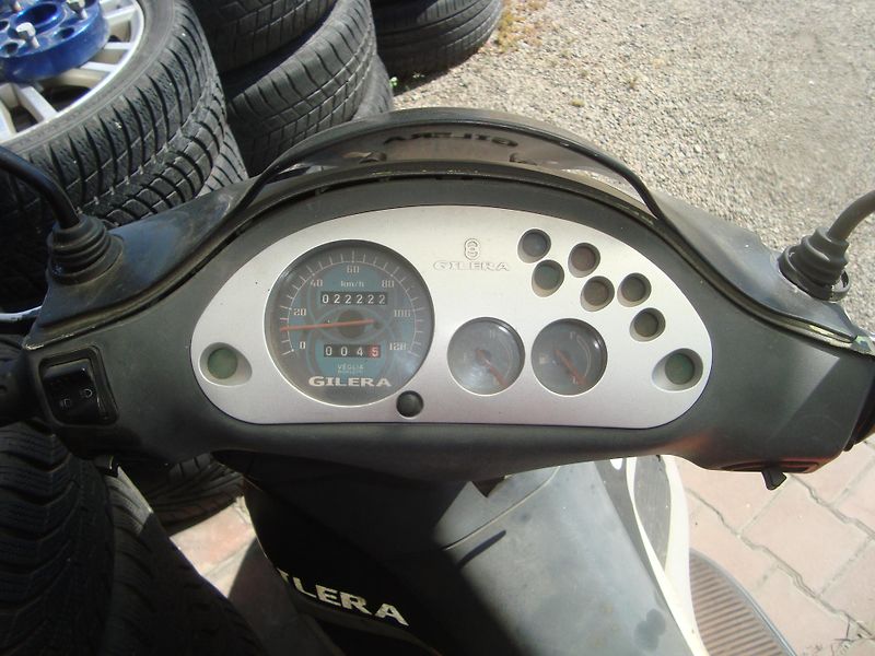 Gilera Runner 50 (2001) - fotka 6 z 7