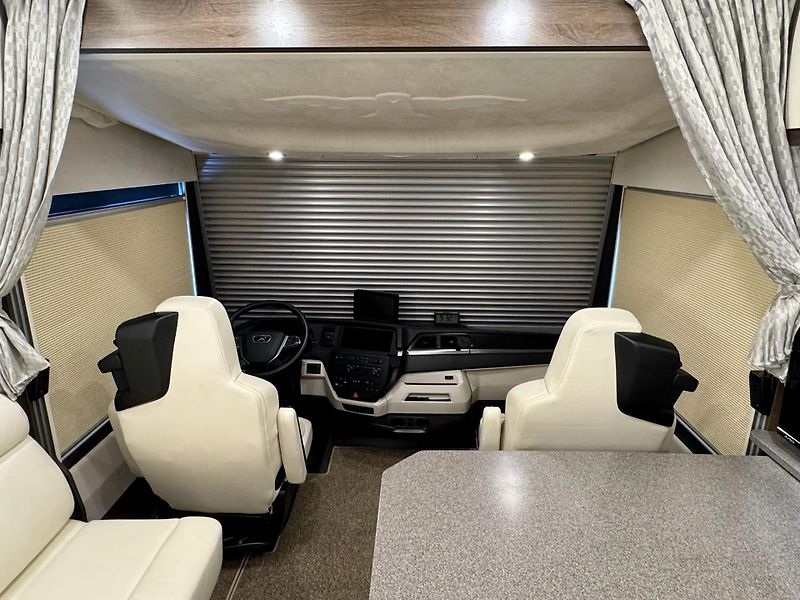 Phoenix (2024) TopX-Liner 10800 BMAMX - fotka 24 z 53