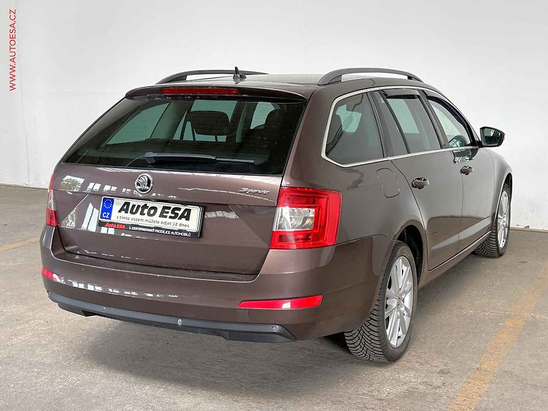 Škoda Octavia (2015) 1.8 TSi, AT - fotka 4 z 16