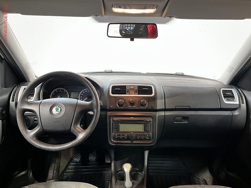 Škoda Roomster (2008) 1.2HTP, ČR, AC - fotka 8 z 13