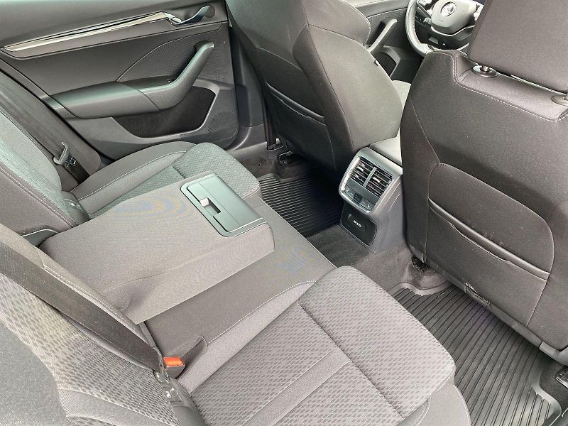 Škoda Octavia (2023) Combi 2.0 TDI DSG Style - fotka 10 z 36