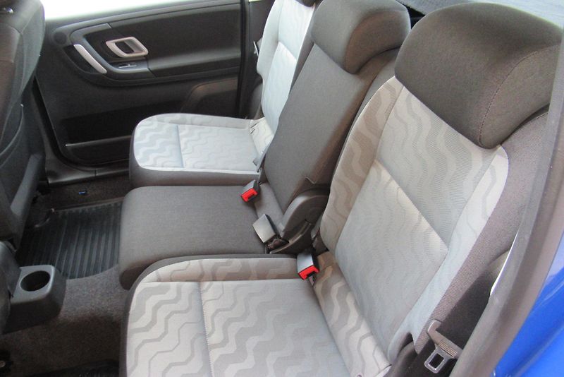 Škoda Roomster 1.9 TDi KLIMA VYHŘÍV.SEDAČKY - fotka 17 z 21