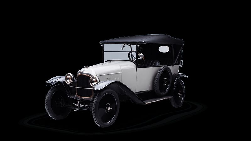 Poháněl ho šestiválec od Maserati