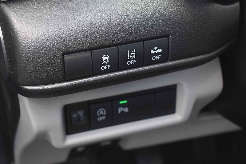 Nové Suzuki Swift jsem poprvé zkoušel na silničkách kolem hradu Karlštejn
