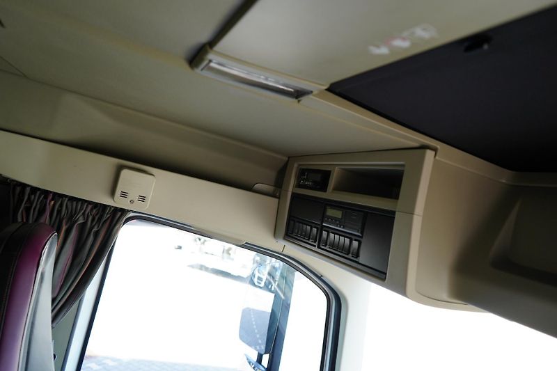 Volvo FM (2022) 380 / EURO 6 / CHŁODNIA + WIND - fotka 39 z 52