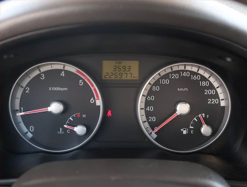 Hyundai Accent (2009) 1.5 CRDi, nová STK, Klima - fotka 11 z 15