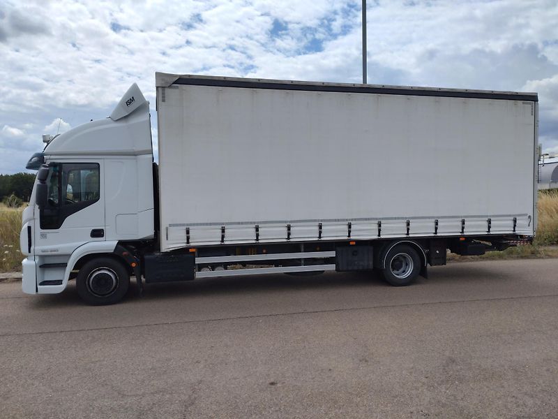 Iveco Eurocargo (2021) 120E28- 19EP- Čelo- 2 Lůžka - fotka 5 z 28