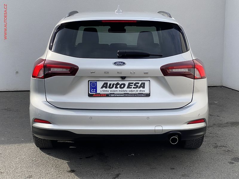 Ford Focus (2022) 1.5 TDCi, Trend Plus, LED - fotka 5 z 17