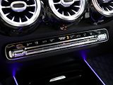 Mercedes-Benz GLB 2.0 200d 110kW AMG Line FULL L - náhled 26