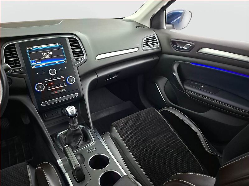 Renault Mégane (2018) 1.2 TCe, Navi, Tempomat - fotka 8 z 18