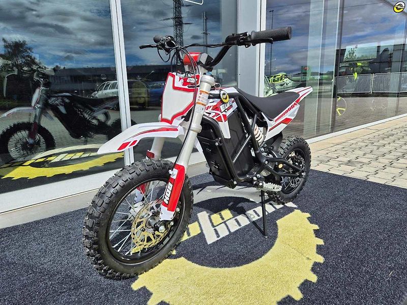 Ostatní (2026) Pitbike Stomp E-Box electric 1 - fotka 8 z 17