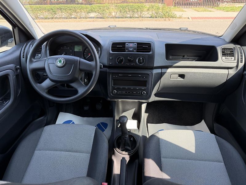 Škoda Fabia 1.4i 63 KW 1 MAJITEL - fotka 11 z 13