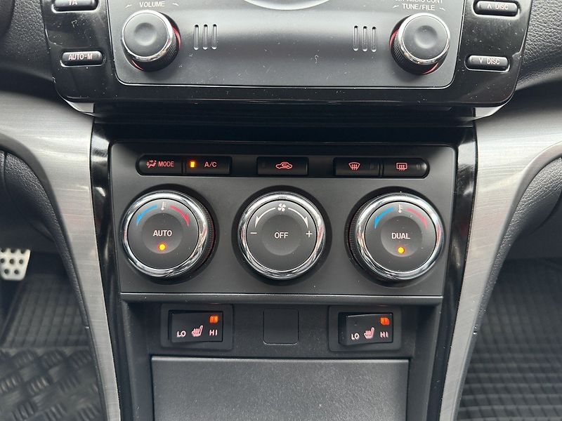 Mazda 6 (2012) 2.0i Sportsline Xenony Bose - fotka 12 z 50