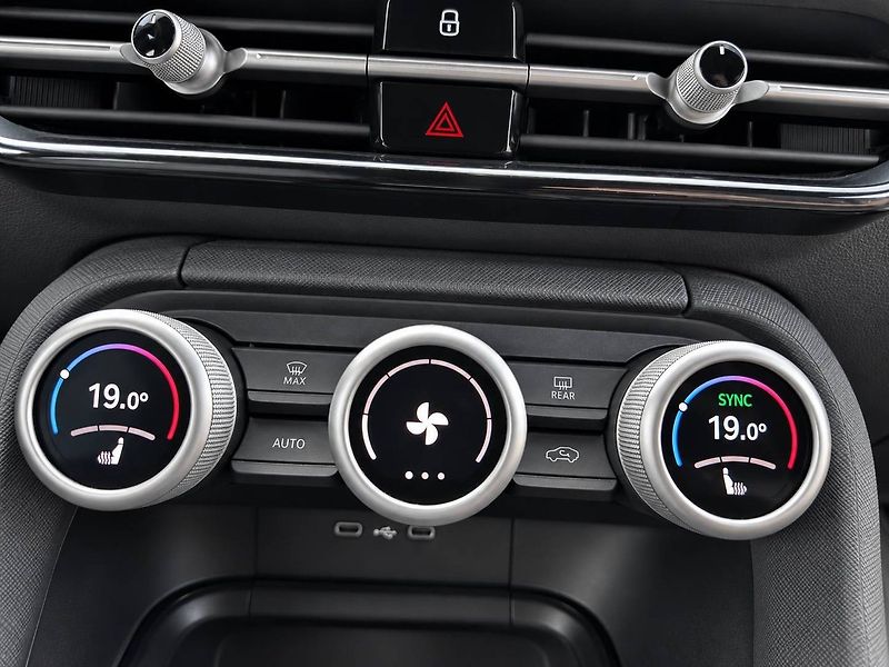 Škoda Kodiaq 1.5 eTSI 7míst Taž Matrx Paměť - fotka 14 z 14