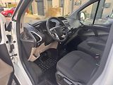 Ford Tourneo Custom 2.2TDCI 92KW L2 9.MÍST - náhled 9