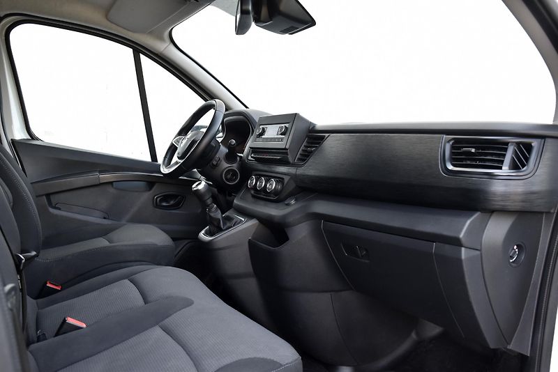 Renault Trafic 2.0 dCi L1H1,DÍLNA SORTIMO,TZ - fotka 36 z 50