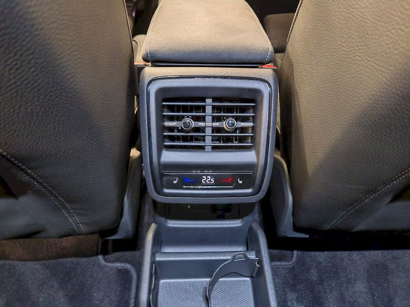 Škoda Kodiaq (2024) iV 1.5 TSI 150 kW DSG Sportlin - fotka 24 z 30