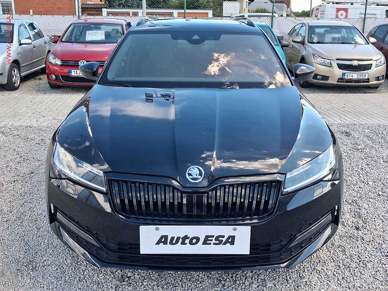 Škoda Superb (2021) 1.5 TSi, SportLine, DSG - fotka 2 z 29