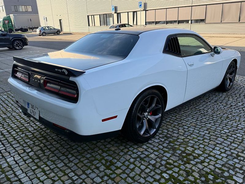 Dodge Challenger (2018) - fotka 6 z 45