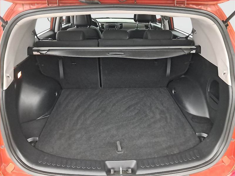 Kia Sportage (2010) 2.0 CRDi, 4X4, Tempomat - fotka 14 z 19