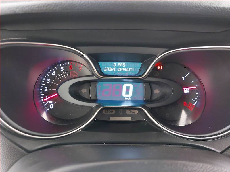 Renault Captur (2020) Limited 0.9 TCe, Serv.kniha - fotka 11 z 18