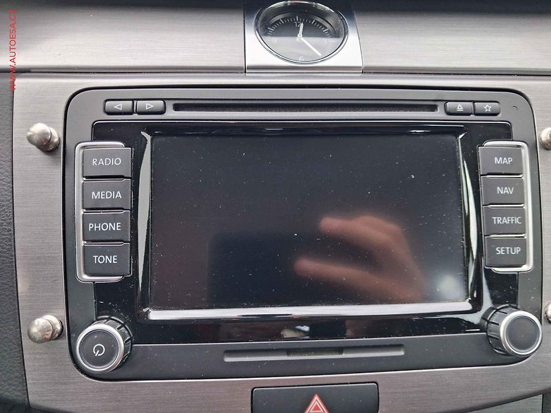Volkswagen Passat (2014) 2.0 TDi, Comfortline, DSG - fotka 14 z 20