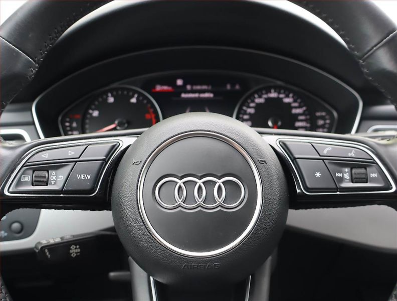 Audi A4 (2020) 30 TDI, Automat, Navi - fotka 17 z 19
