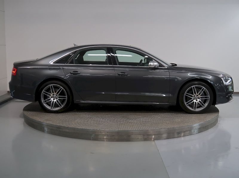 Audi S8 (2013) 4.0TFSI 382KW QUATTRO EXCLUSIV - fotka 52 z 52