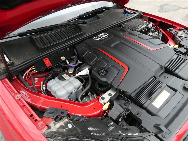 Audi SQ7 4,0 TDi V8 320kWwebasto,matrix - fotka 49 z 50