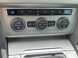 Volkswagen Passat (2015) 2.0TDi, DSG, LED, navi - náhled 16