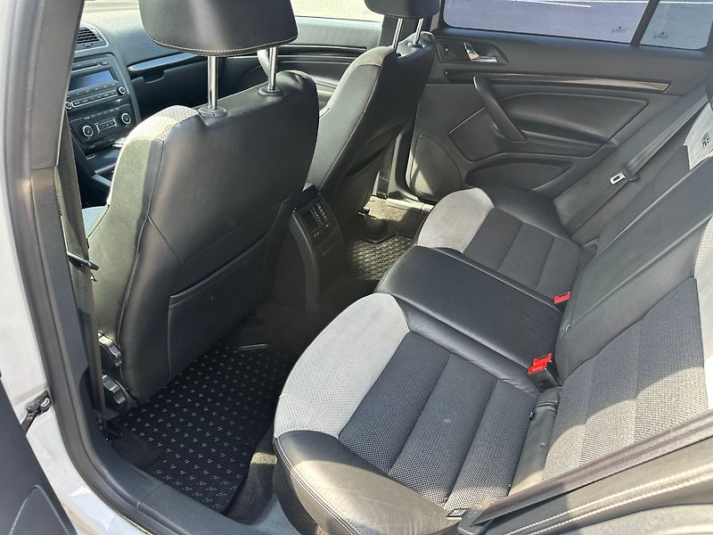 Škoda Octavia (2012) RS 2,0TDI 125kw DSG - fotka 11 z 32