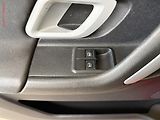 Škoda Roomster (2009) 1.2i, ČR, AC, park.asist - náhled 12