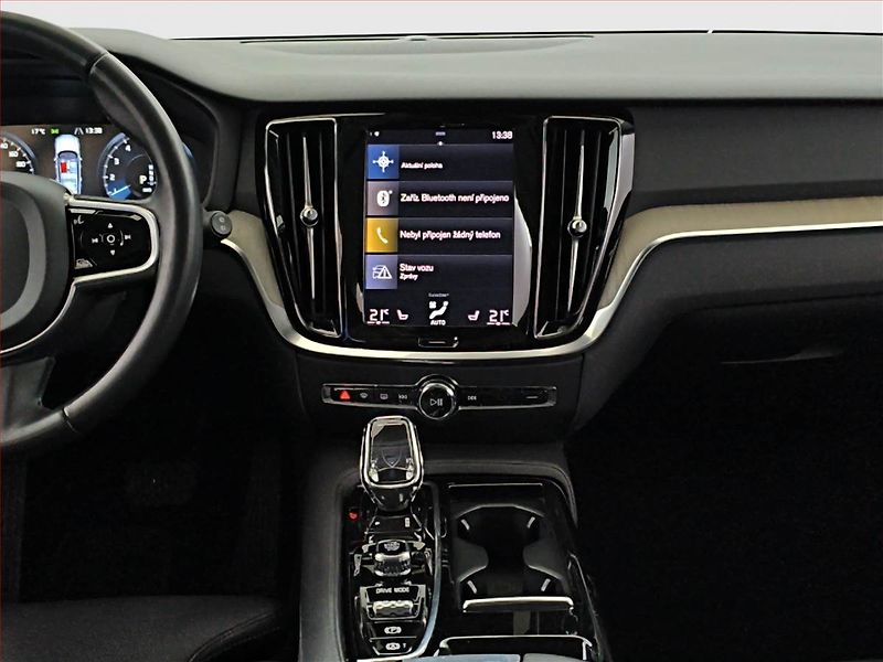 Volvo V60 (2020) T8 Twing Engine - fotka 12 z 23