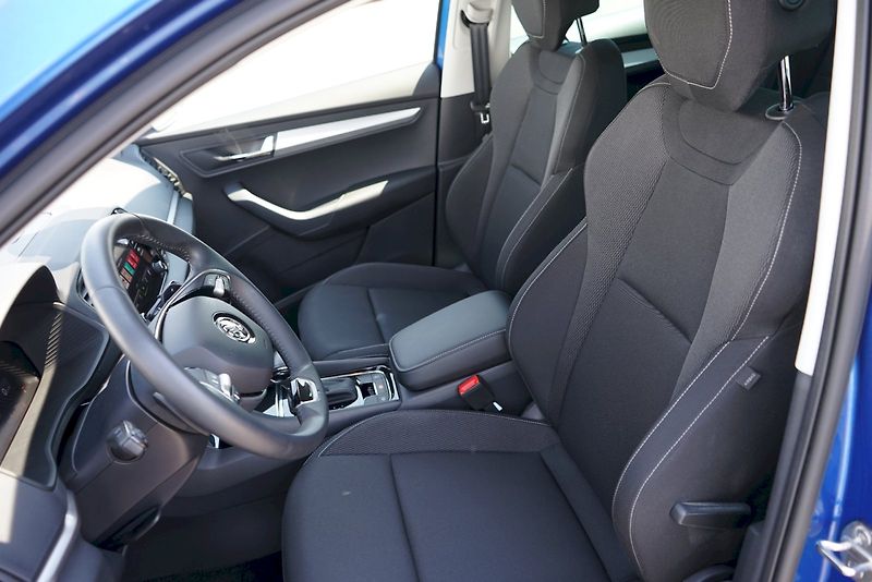 Škoda Karoq (2024) TSI 110 kW DSG Fresh - tažné - fotka 9 z 29