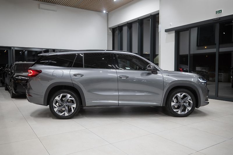 Škoda Kodiaq (2026) SPORTLINE 142KW 4X4 TAŽNÉ 1CZ  - fotka 14 z 52