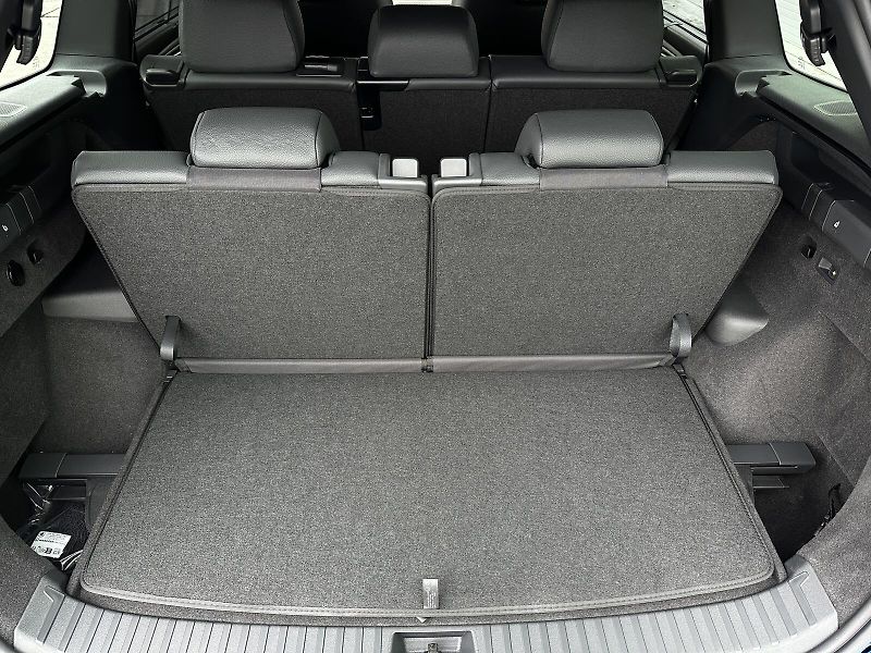 Škoda Kodiaq RS 2.0TSi DSG 4x4 265PS Matrix - fotka 51 z 54