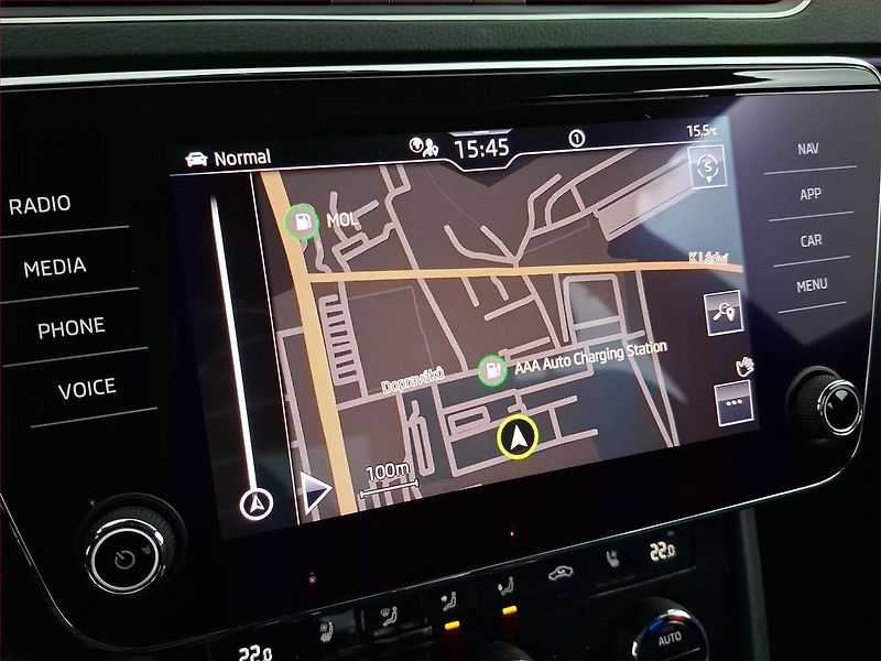 Škoda Superb (2020) Laurin&Klement 2.0 TDI - fotka 13 z 25